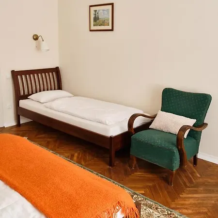 Erdofi Major Vendeghaz Guest house 3*